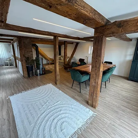 公寓 Modernes Stadtwohnen Im Charmanten Fachwerk, Mindestaufenthalt 3 Tage *
